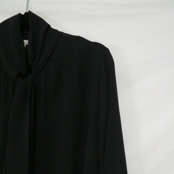 RACHEL - Rachel Roy | 2X | Elegant Black Blouse With Tie Detail - Picture 5 of 14